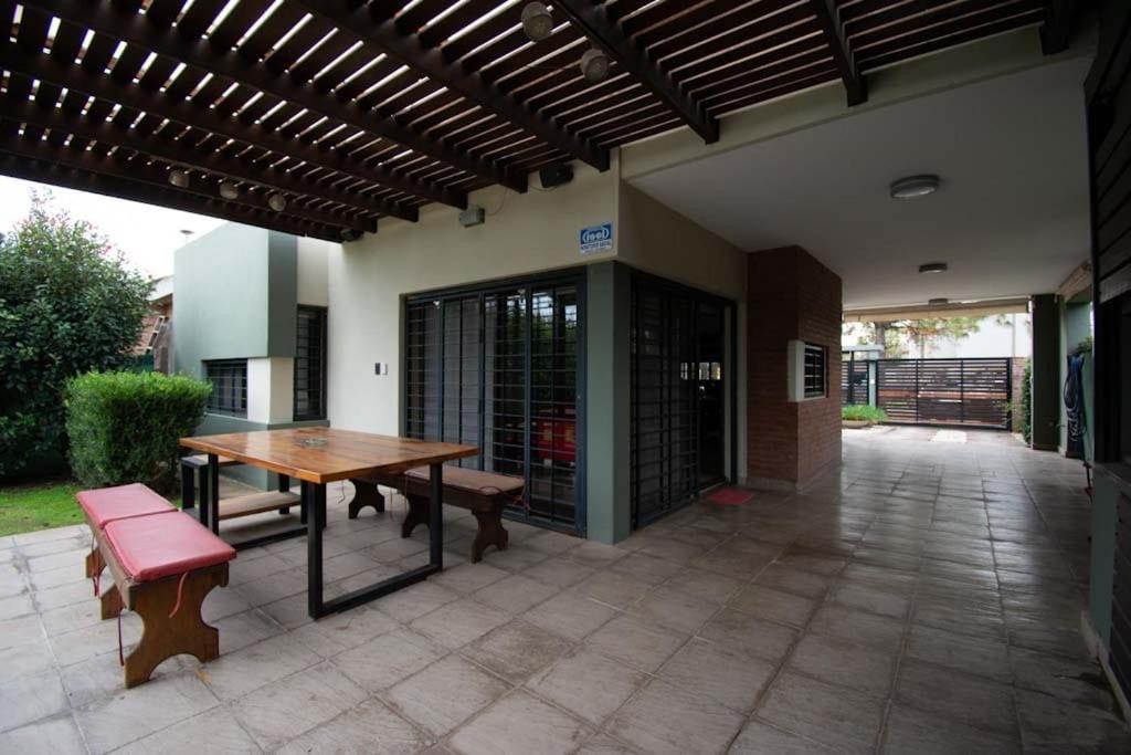 La Casita * Roldan