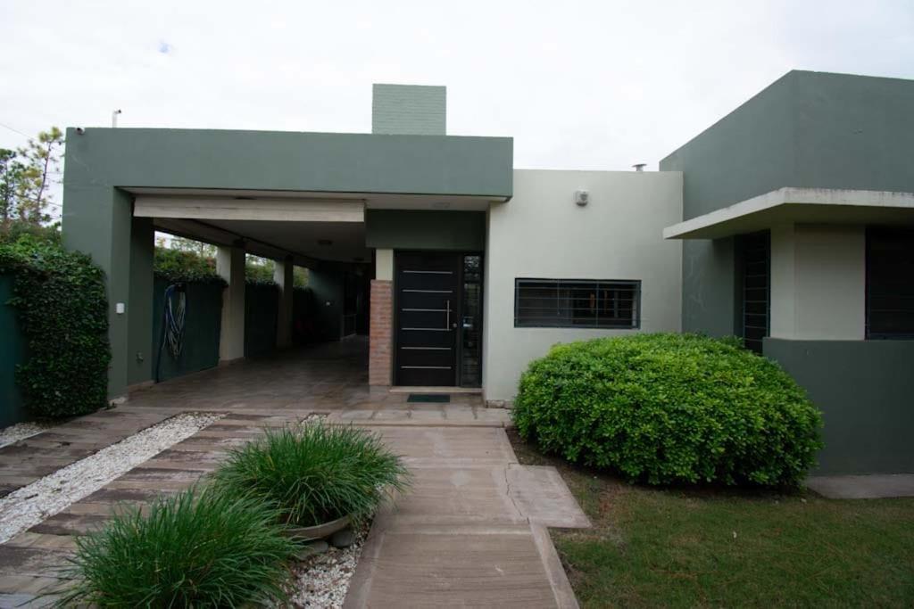 La Casita * Roldan